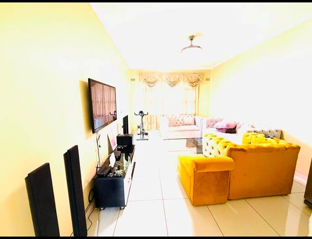 2 BEDROOM APARTMENT FOR SALE IN MUSGRAVE
